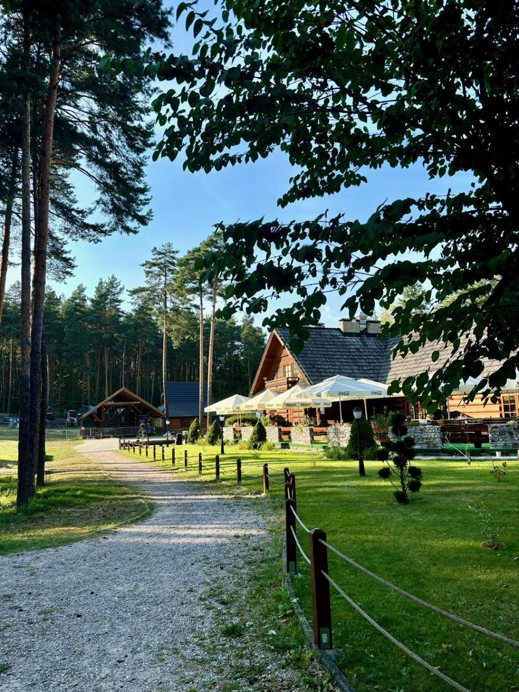Hotel 365 Kielce Exteriör bild